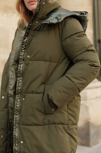 [EVER011111] Abrigo Simmetry